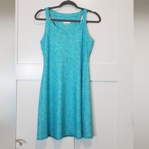Columbia Dress Size Small Omni-Freeze Advanced Cooling Aqua Racerback Stretch